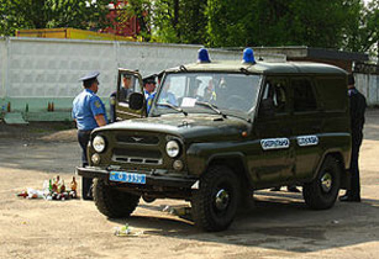 Неизвестные угнали грузовик с алкоголем в Москве