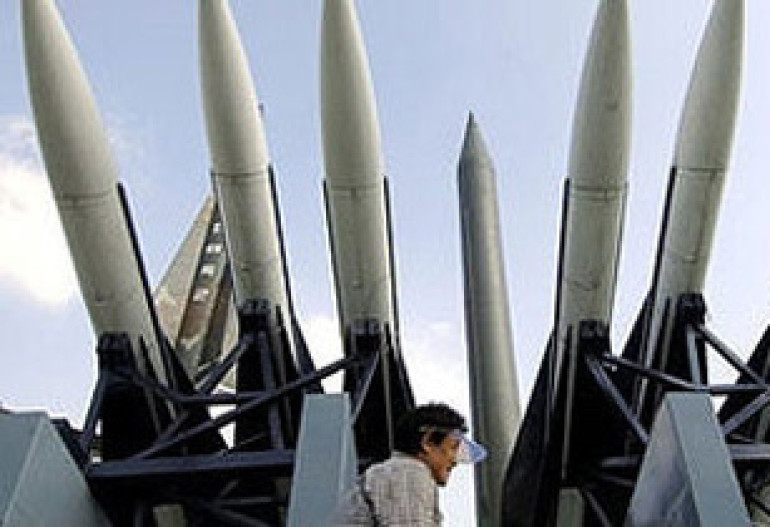 Северная Корея маскирует ракету под космический спутник