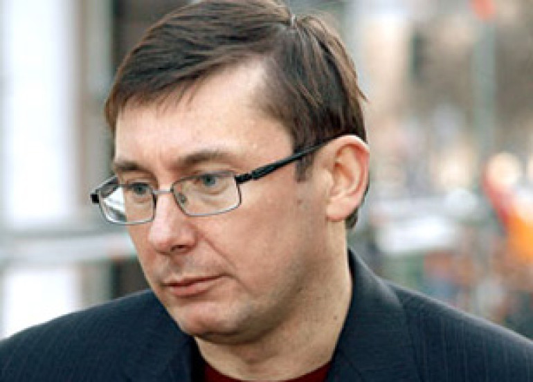 Глава МВД Украины задержан в аэропорту Франкфурта