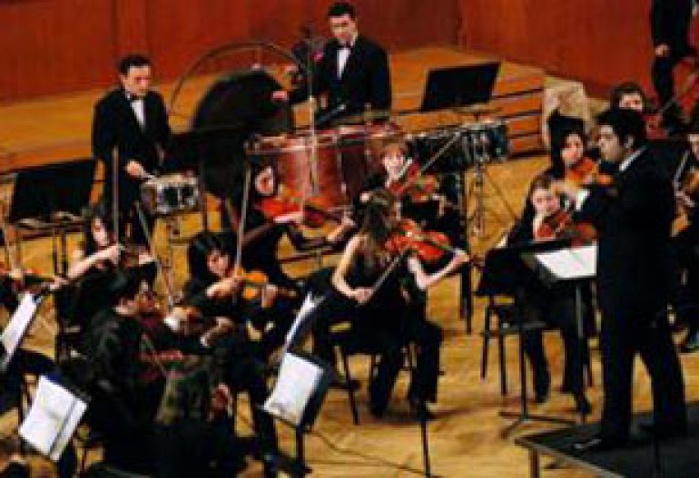 Армянской молодежи навязывают классическую музыку