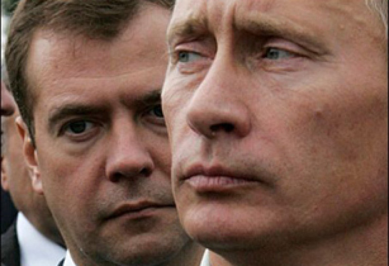 Медведев жестче Путина