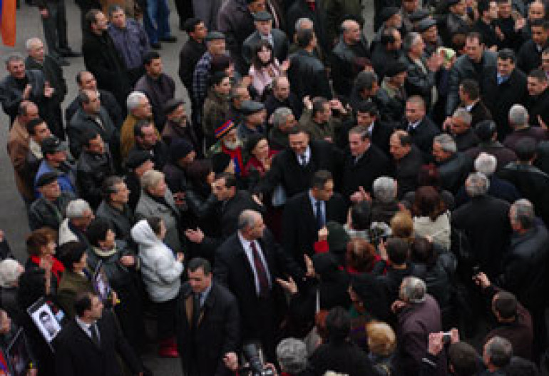 АНК раздает видеозапись митинга 1 марта