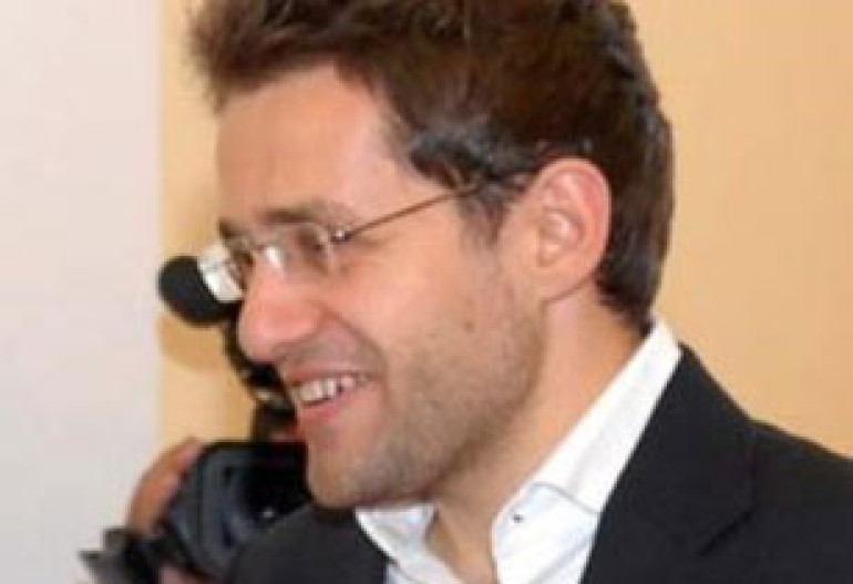 Аронян в 8-м туре "Амбер-2010" сыграл вничью с Гельфандом