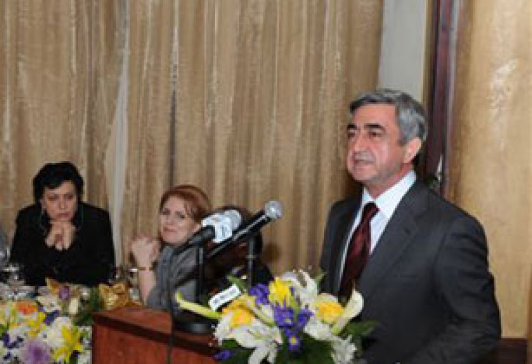 Armenian President Responds to Hillary Clinton’s Statements?