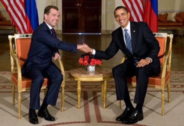 Россия и США объявили о договоренности по СНВ