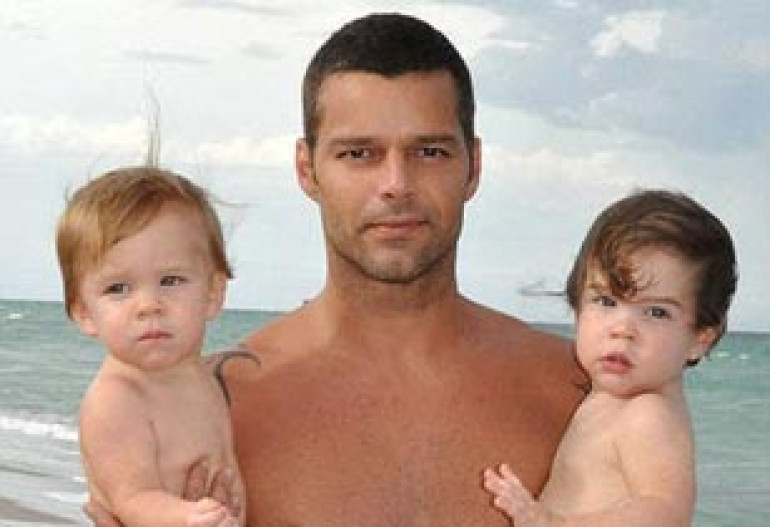Ricky Martin Announces He is Gay