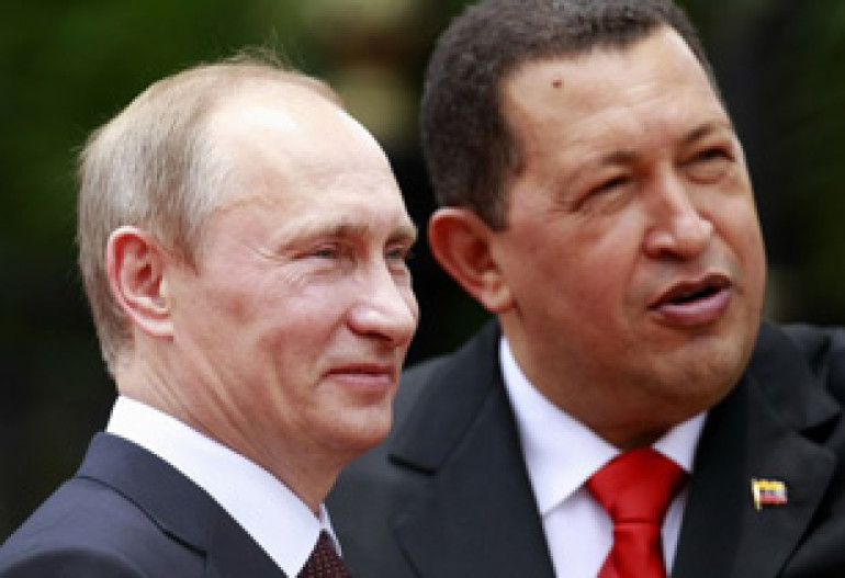 Putin Signs Energy Deals with Chavez on Venezuela Visit 