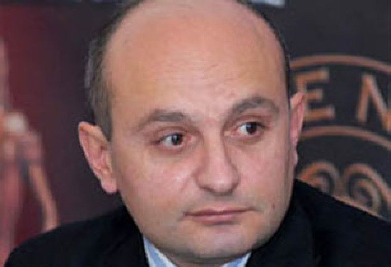 Армения не должна была соглашаться на встречу с Эрдоганом