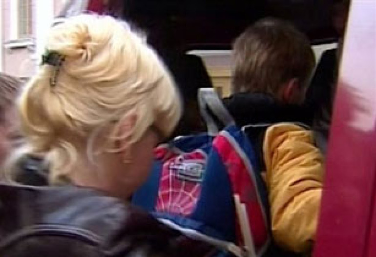 Russia Suspends Adoptions to US 