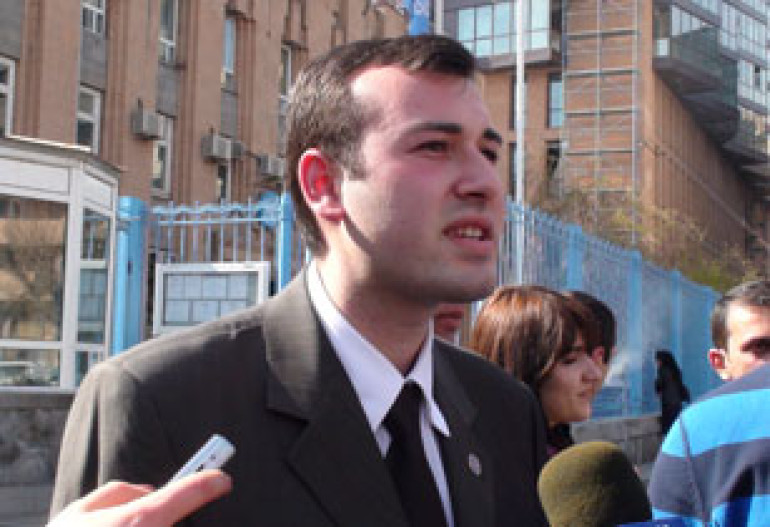 Акция протеста перед зданием грузинского посольства в Ереване