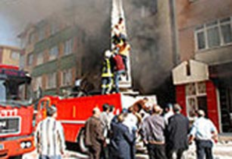 Explosion in Istanbul College Leaves 6 Wounded 