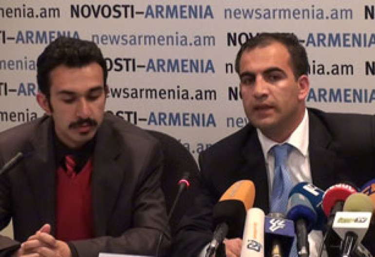 Don't Ask Me about Genocide: Turkish NGO Leader Leaves Press Conference Unfinished