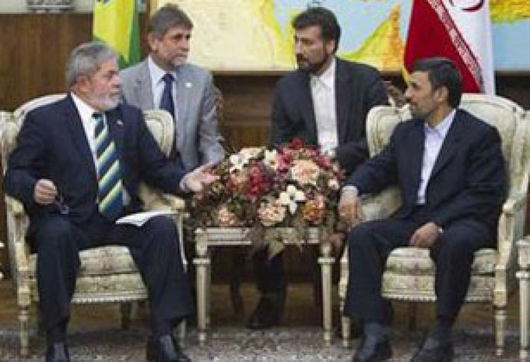 Turkish, Iranian, Brazilian Ministers Agree on Nuclear Fuel Plan 