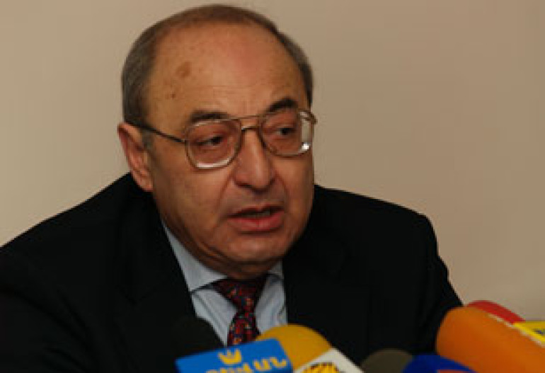 'It Would Be Ridiculous If It Was Not Tragic': Vazgen Manukyan about Foreign-Language Schools 