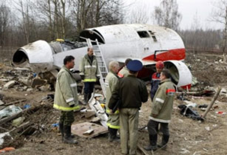 Non-Crew in Cockpit in Polish President's Plane Crash