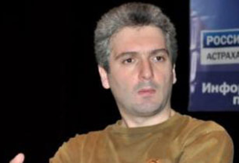 Акопян сыграл вничью