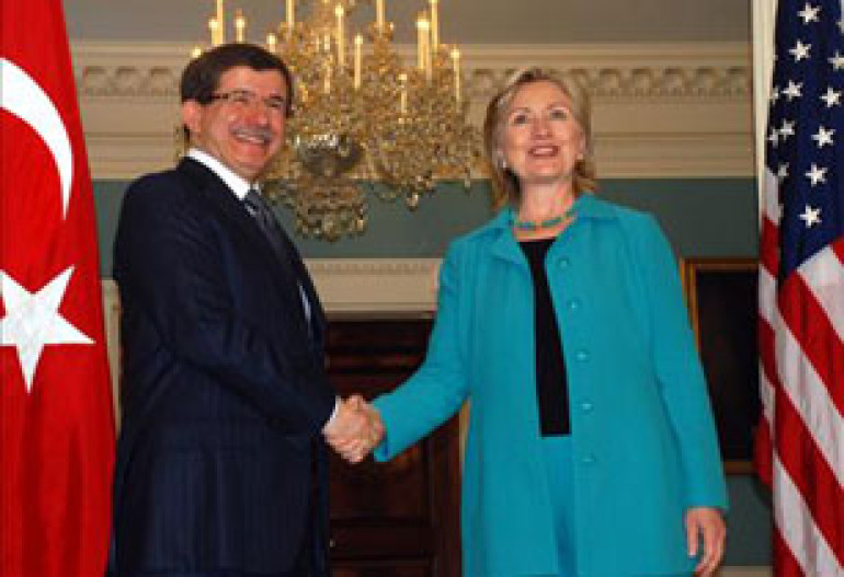 Clinton and Davutoglu to Discuss Karabakh Issue: Zaman
