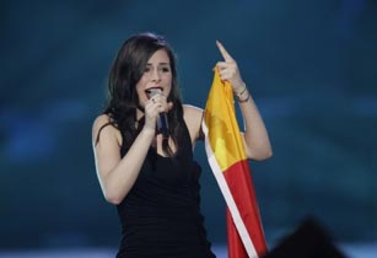 German’s Lena Plans a Second Try in Eurovision 2011 