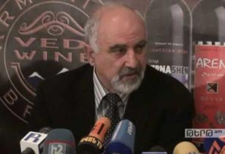 Former Political Prisoners Deserved More Attention in Armenia:Paruyr Hayrikyan 