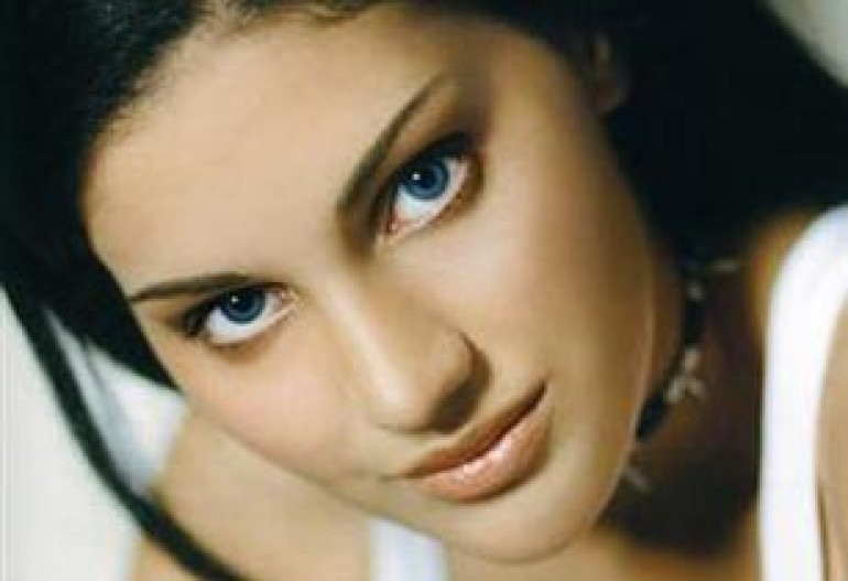 Eva Rivas is Third Most Beautiful Female Contestant in Eurovision 2010