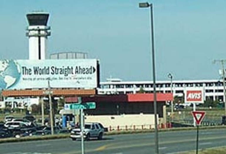 Human Heads Found in Boxes at Arkansas Airport