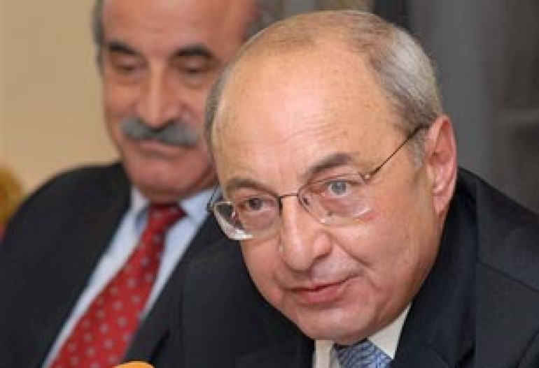 Мэсидж Азербайджана адресован не Армении, а собственному народу – Вазген Манукян