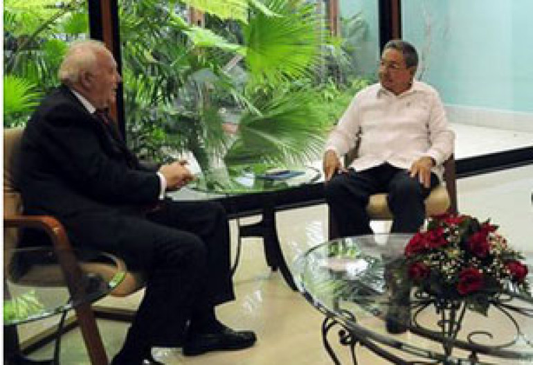 Cuba agrees to release 52 political prisoners