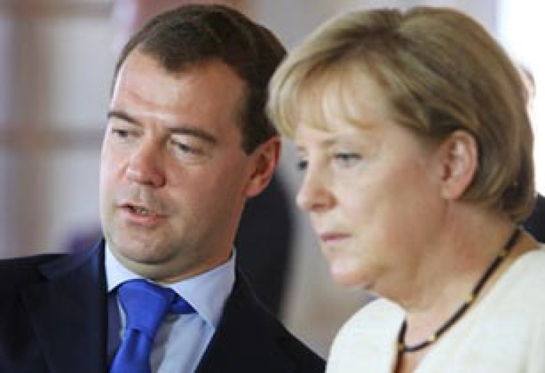 Medvedev and Merkel to discuss Karabakh conflict 
