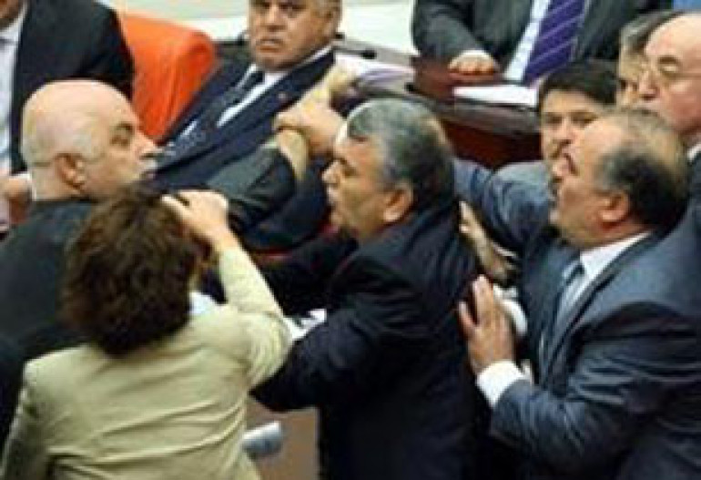 Turkish parliamentary session marred by scuffle 