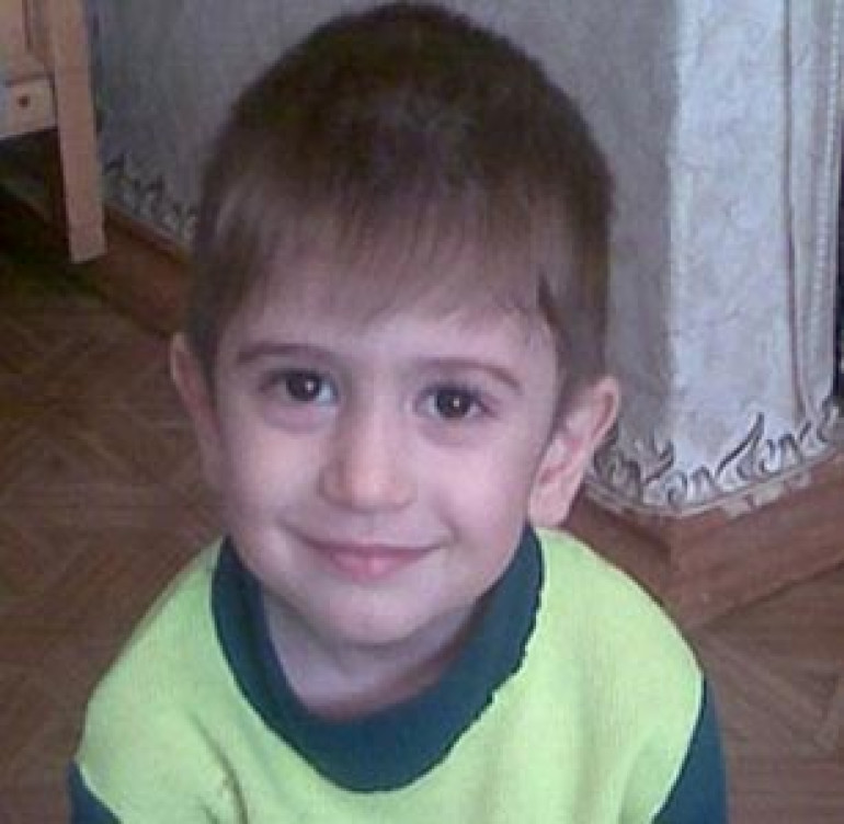 Make your tiniest  donation and save Eric's life 