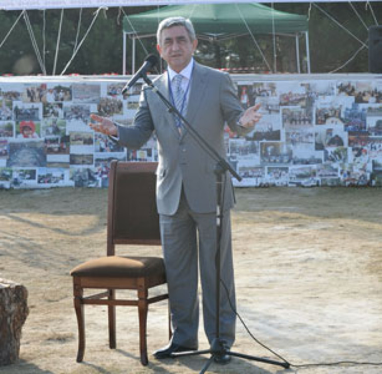 Armenia warns it will chose 'other ways' if Baku fails to accept latest Minsk Group proposals