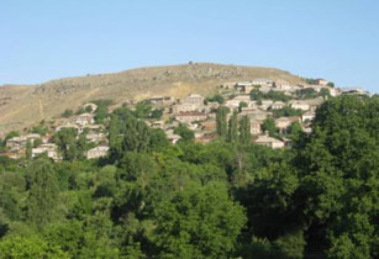 Armenian teachers banned from schools: Georgian authorities commit 'white genocide' towards Armenians, says Torosyan 
