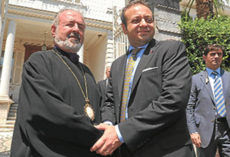 Turkish state minister visits Armenian Patriarchate of Constantinople 
