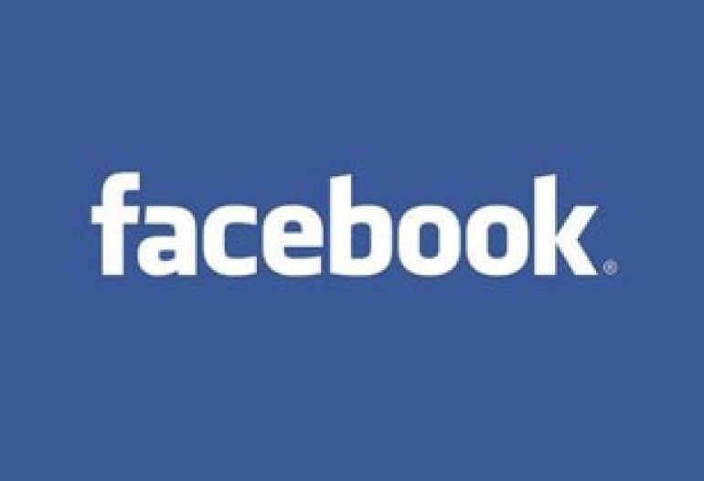 Facebook запустил услугу «коллективного разума» 