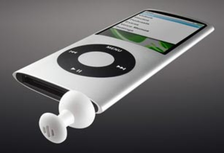 Плеер IPod работает как полноценный IPhone