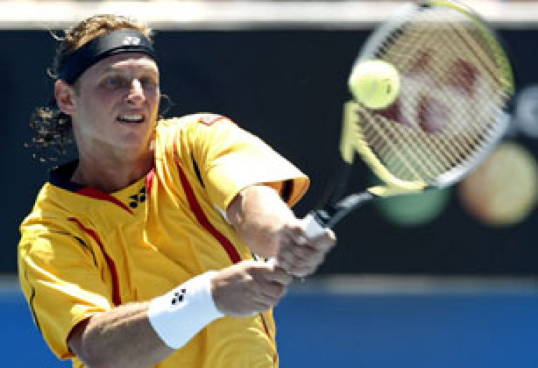David Nalbandian beats David Ferrer 