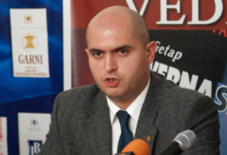 Education Ministry shutting down 14 universities in Armenia