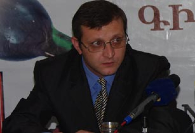 Imperfection of polit. system is to blame: Surenyants quits politics, suspending party membership 