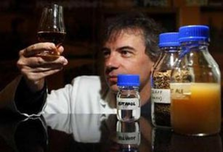Irish scientist fuels cars from whisky by-products