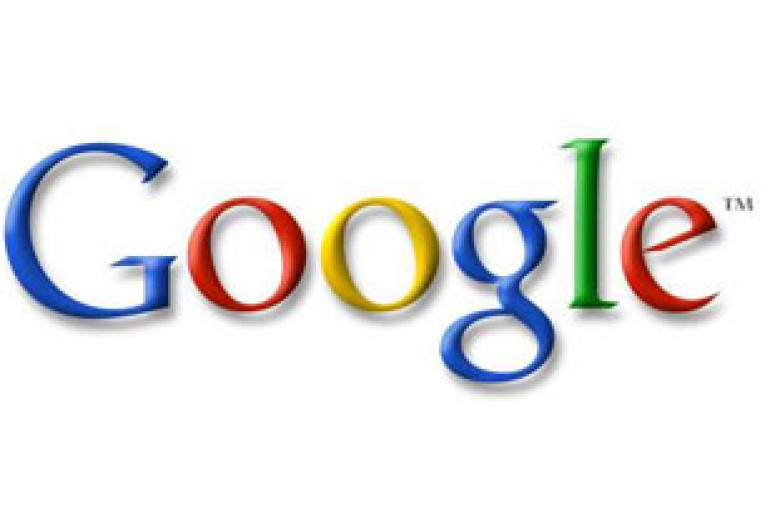 Google предлагает бесплатные телефонные звонки