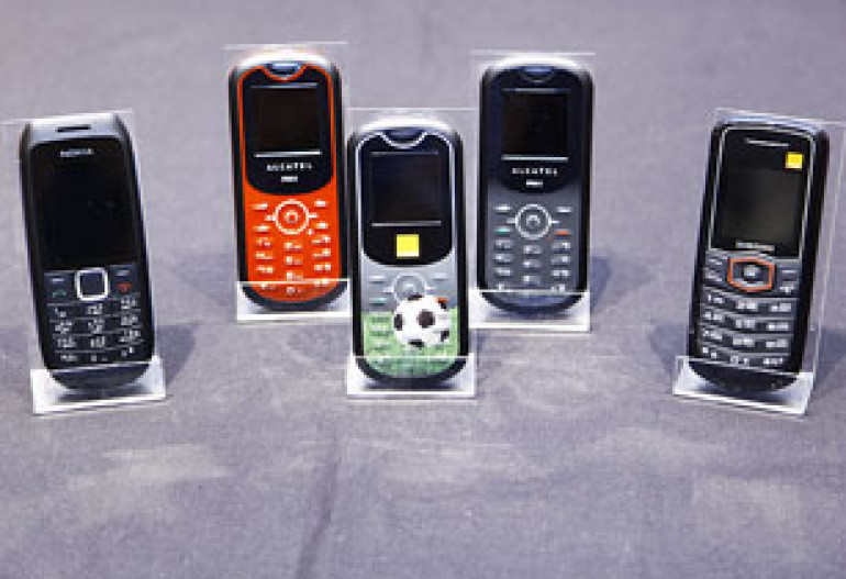 Orange offers handsets and calls for only 1 dram