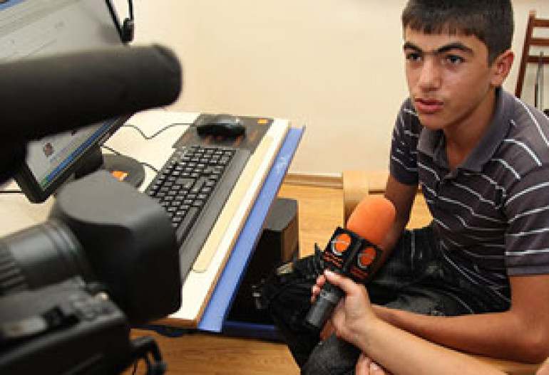 Orange opens computer center in Shenik, Armavir 