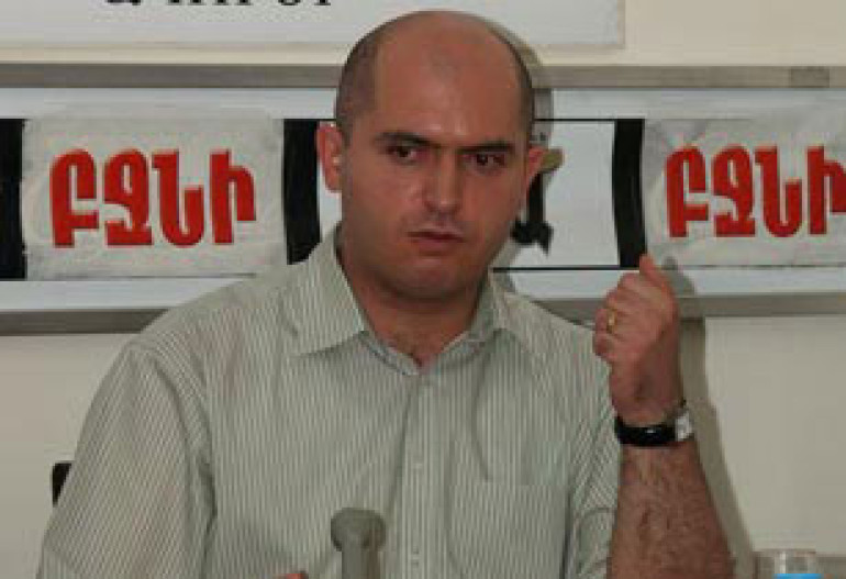 Education minister Ashotyan had a déjà vu by reading Mikheil Saakashvili’s speech 