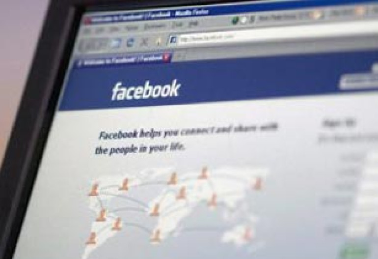 Facebook-ի երկրպագուները հակված են ինքնահիացման