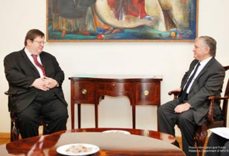 Foreign Minister and NATO envoy highlight importance of cooperation 