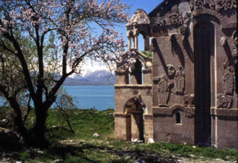 "This is a museum. Prayer is illegal in here:" Turkish guard warns Austrian priest in Sourb Khach 