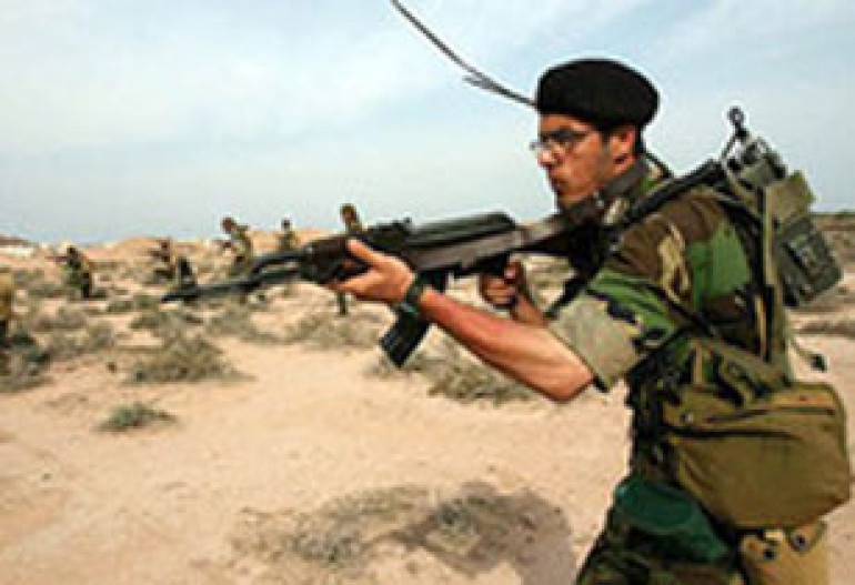 Iran detains 7 American troops 