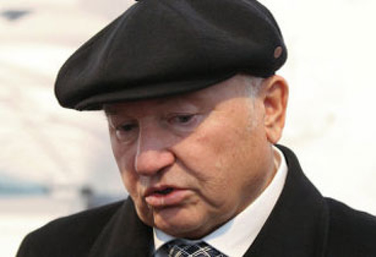 Russian president fires Moscow mayor Yuri Luzhkov