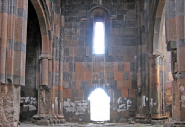 Erdogan's party says praying namaz in the ruins of Ani would be a political show 
