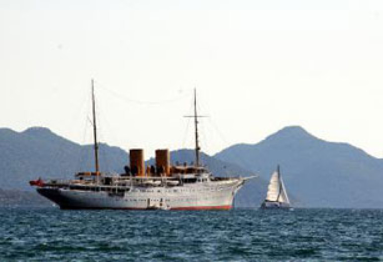 Ataturk's yacht hits shoals of sex scandal